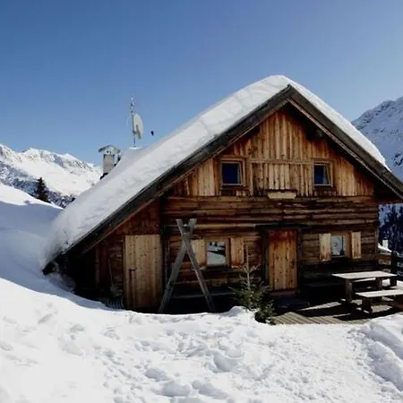 Апартаменты Holiday Home Siggi'S Almhuette, Soelden Зёльден